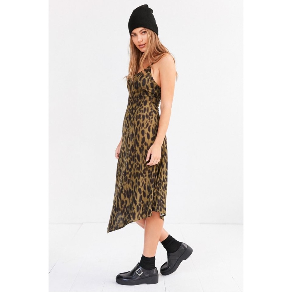 NWT- UO Silence & Noise Leopard Dress